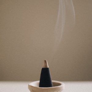 البخور والعود